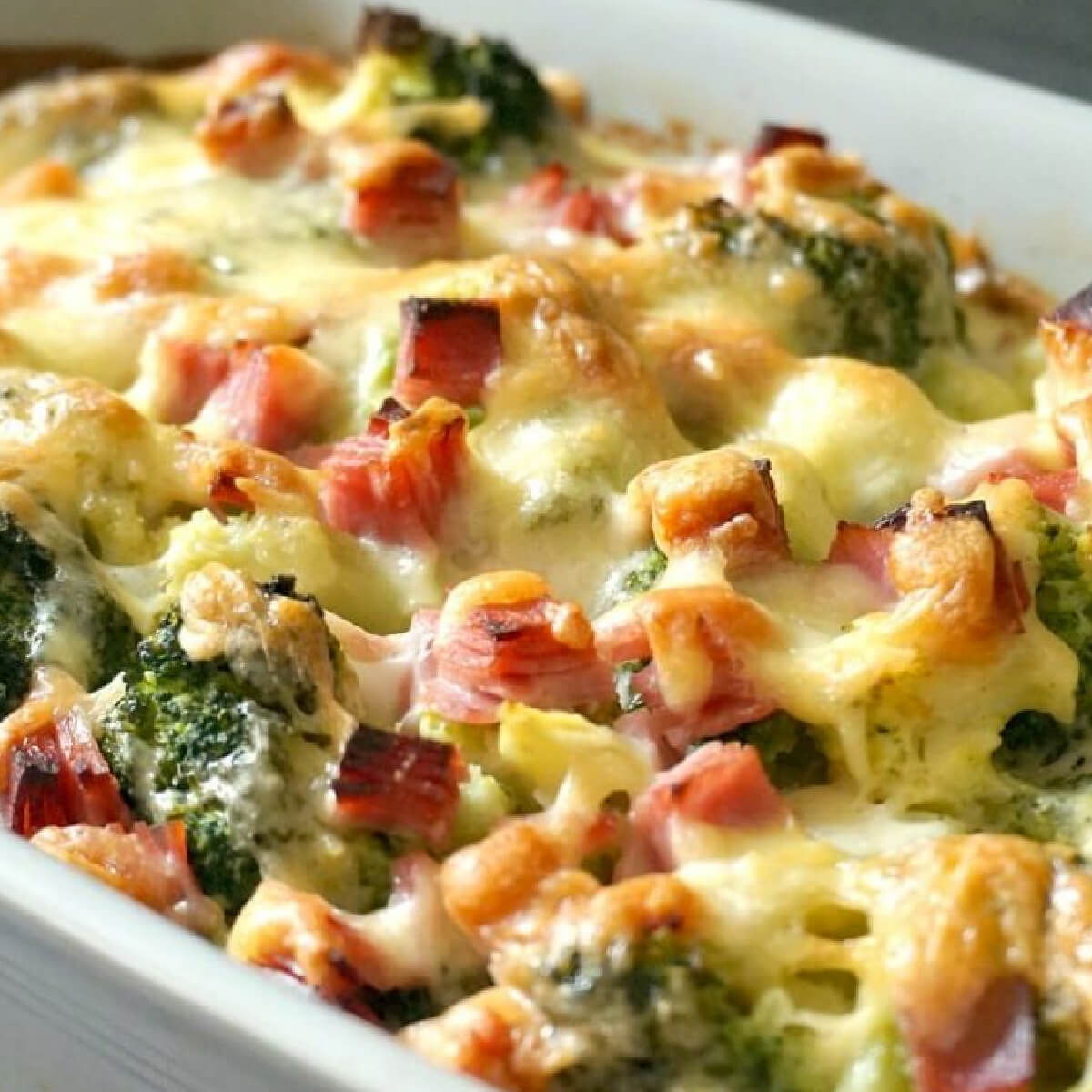 Cheesy Ham Broccoli Casserole